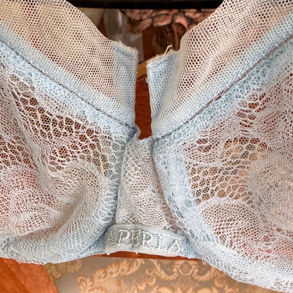 La Perla Light Blue Lace Bra - Picture 3 of 5